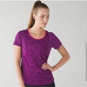 LULULEMON Run For Days Camo Regal Plum TShirt Top Purple Camouflage Anti-Stink